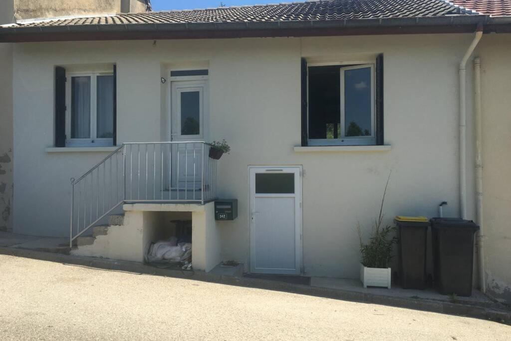 Holiday home Maison Du Mont July Ceyzeriat